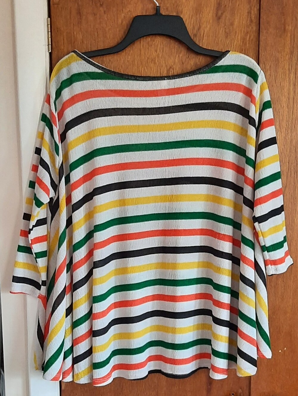 Flowy Top In Great Condition - Picture 6 of 8